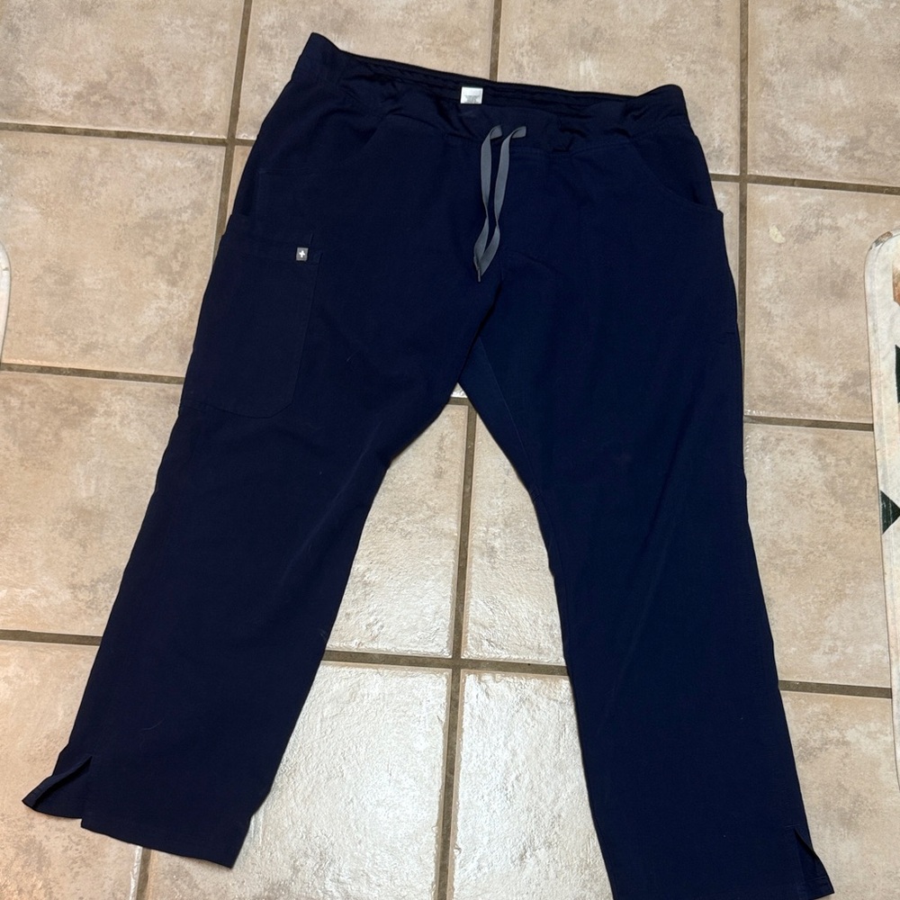 Figs Women's Navy Blue Straight leg with Gray Drawstring